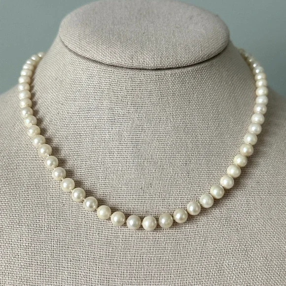 14K Yellow Gold Genuine 6MM Cream Pearl Hand Knotted Strand Necklace 16